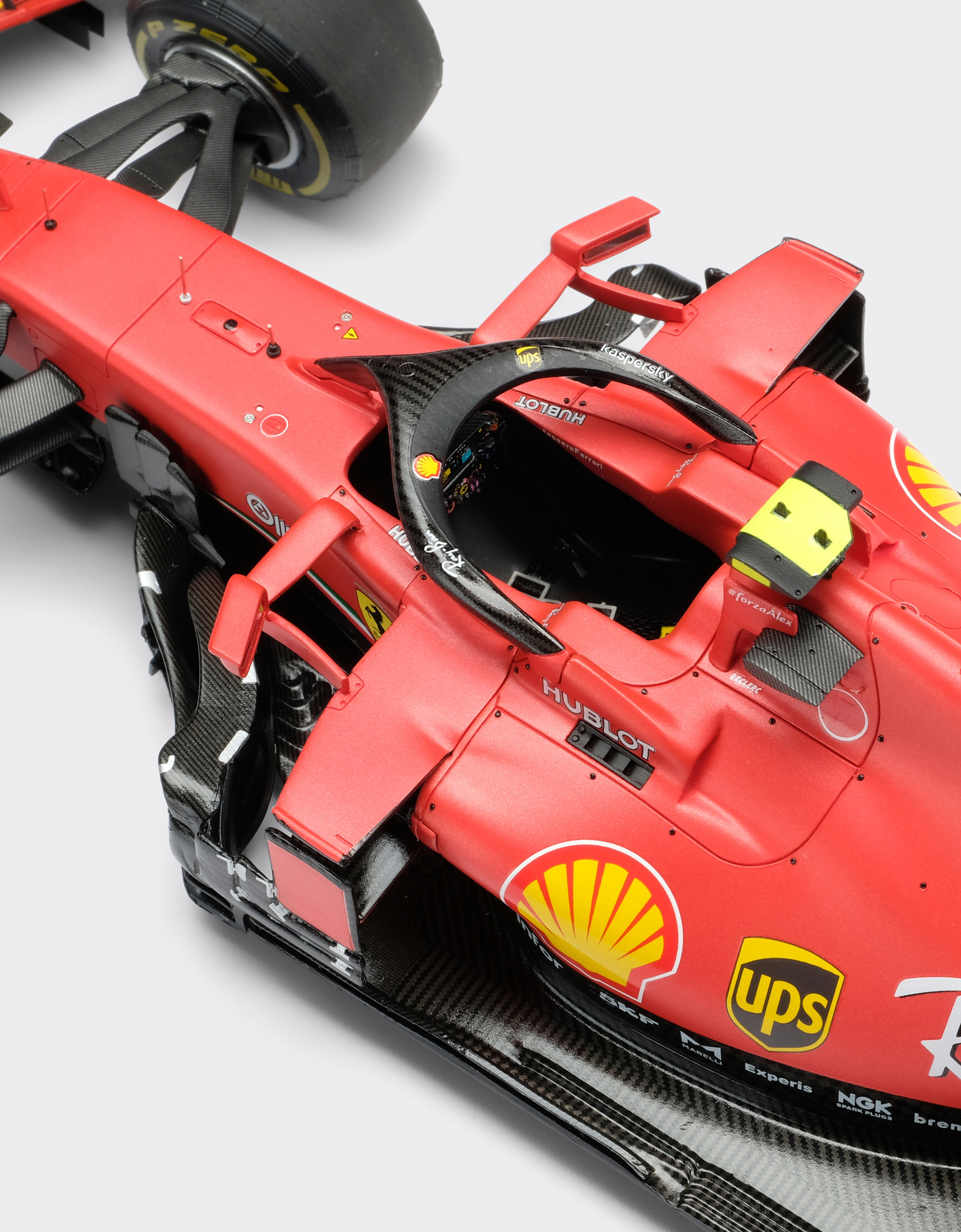 Ferrari 1:18比例法拉利SF1000模型车 红色 F0066f