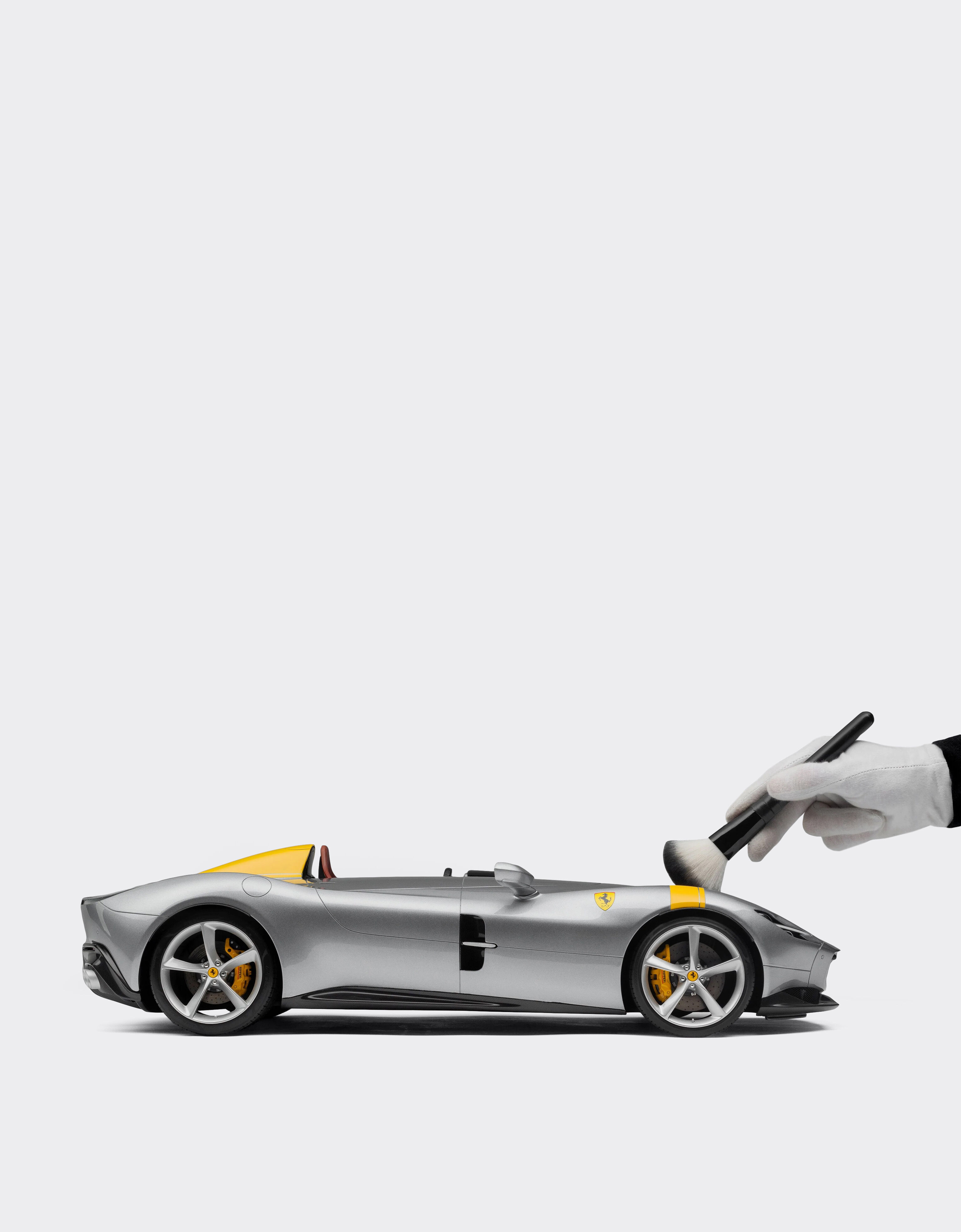Ferrari Ferrari Monza SP1 model in 1:8 scale 多色 L7977f