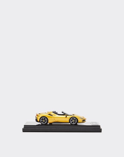 Ferrari Ferrari SF90 Spider model in 1:43 scale 黄色 47294f