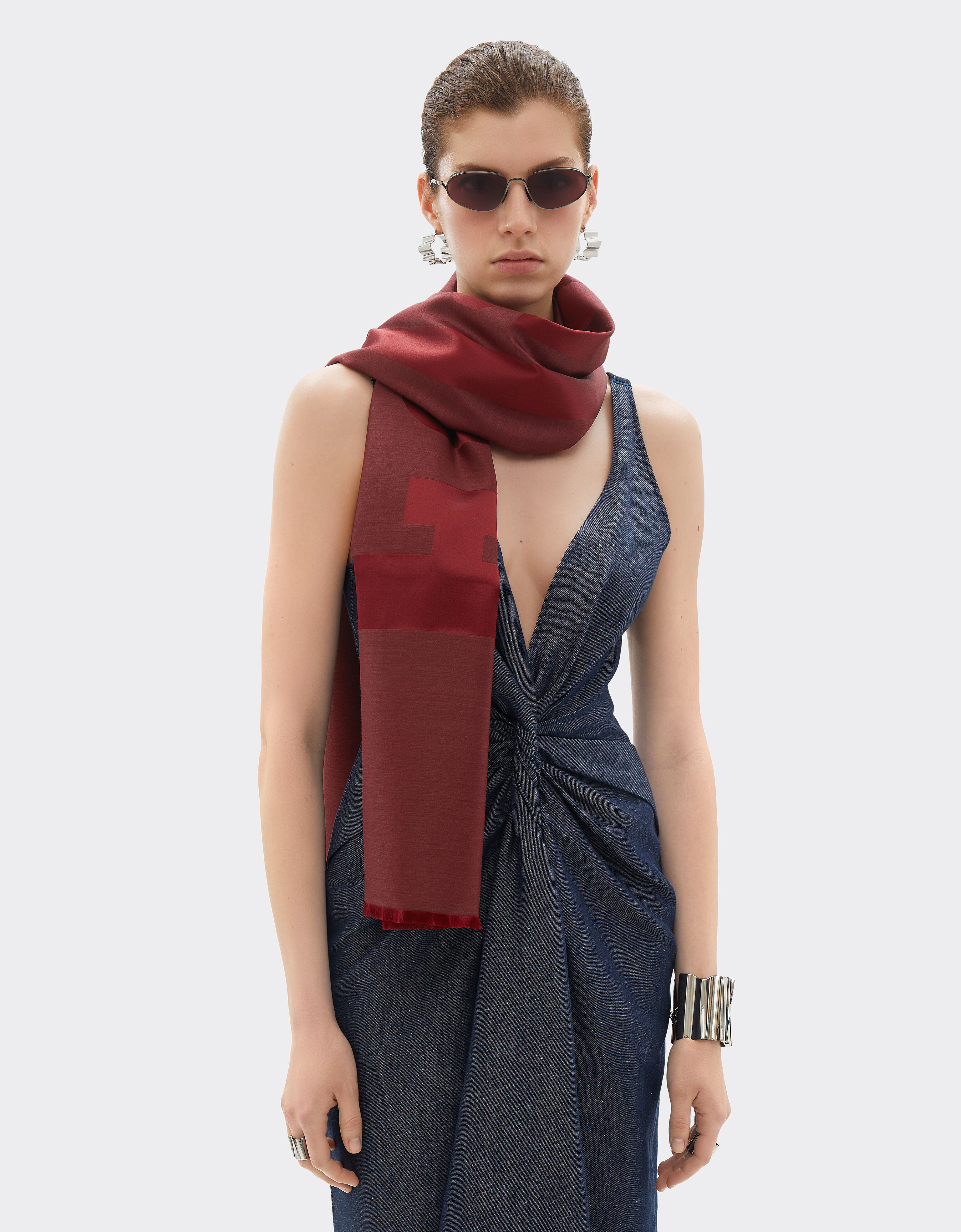 Ferrari Wool and silk scarf with Ferrari logo Mahogany 22718f