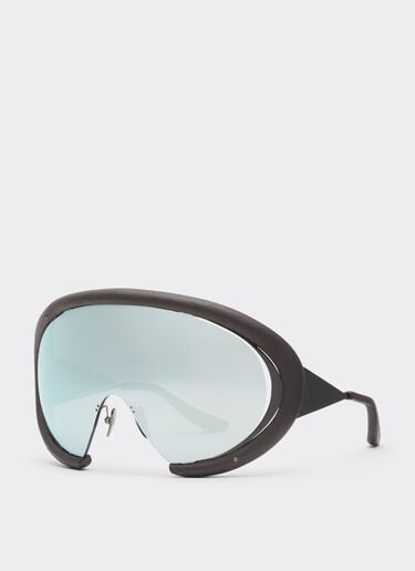 Ferrari Ferrari sunglasses in antique tar-colored brushed metal and dark brown leather with mirrored silvermask Marrone Scuro LA0LMf