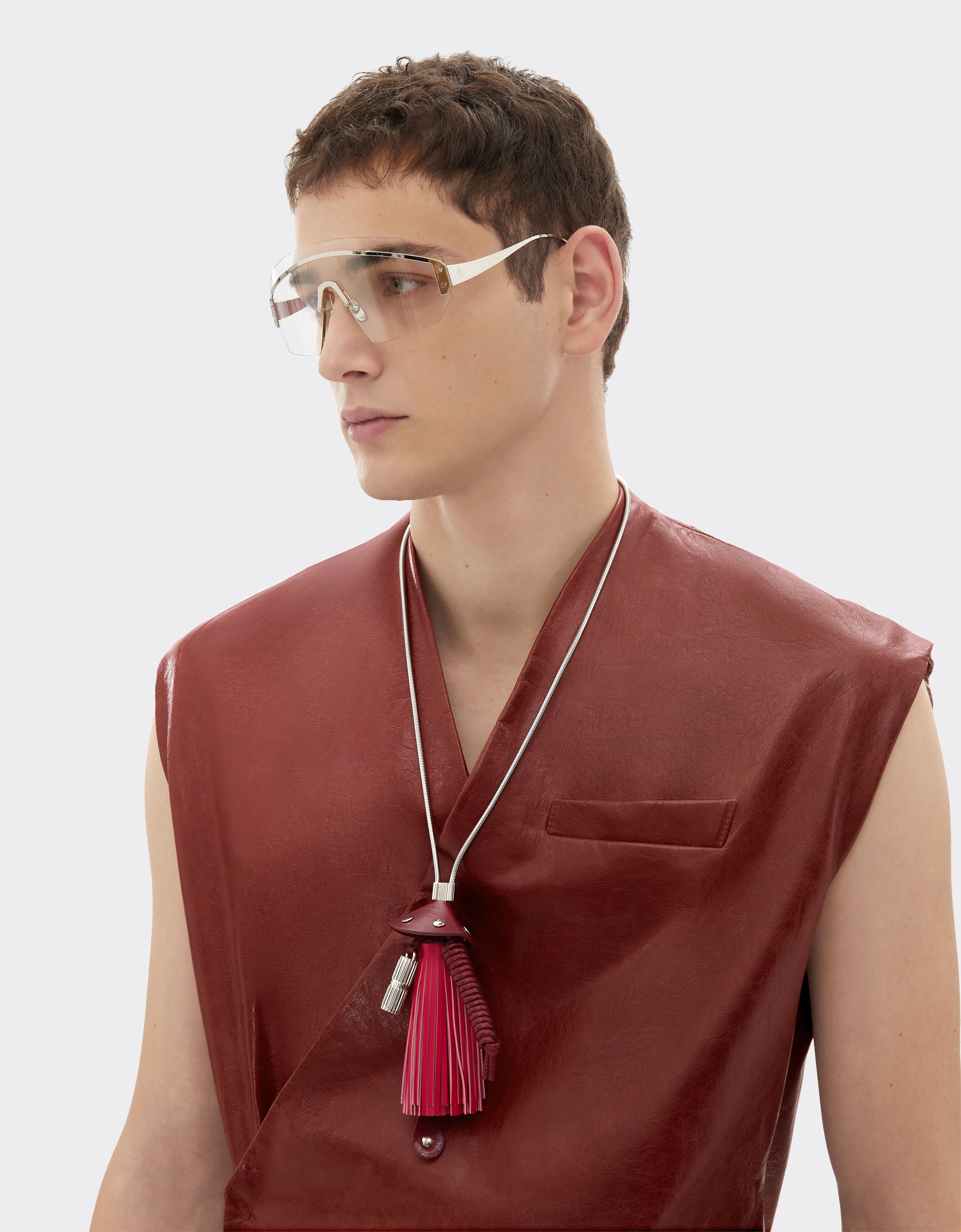 Ferrari 金属与皮革饰链 Rosso Magma 51084f