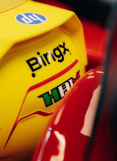 Ferrari Lewis Hamilton Monza Special Edition 2026 Limited Edition Mini Helmet, 1:2 scale Multicolore LO0R2675EXT0001f