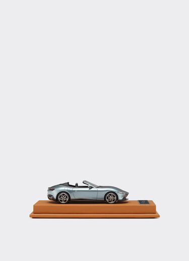 Ferrari Ferrari Roma Spider model in scale 1:43 Celeste met 21606f