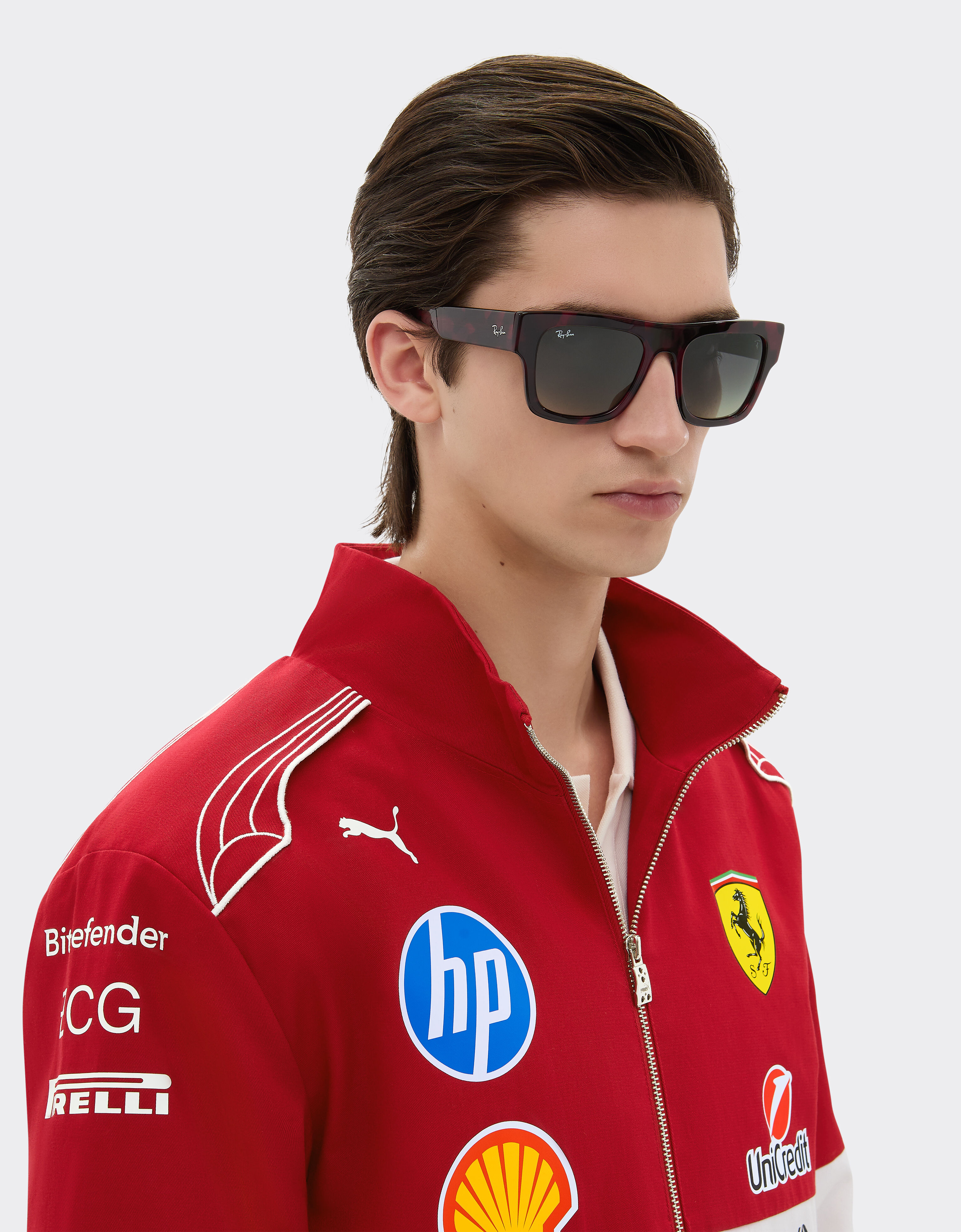 Ferrari 雷朋与法拉利车队合作款 RB2217M 灰色渐变镜片哈瓦那红色醋酸纤维太阳镜 赛车红 LA013f