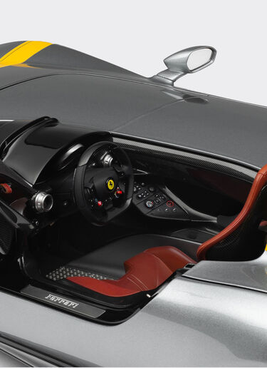 Ferrari Monza SP1 model in 1:8 scale Ferrari Ferrari Monza SP1 model in 1:8 scale 多色 L7977f