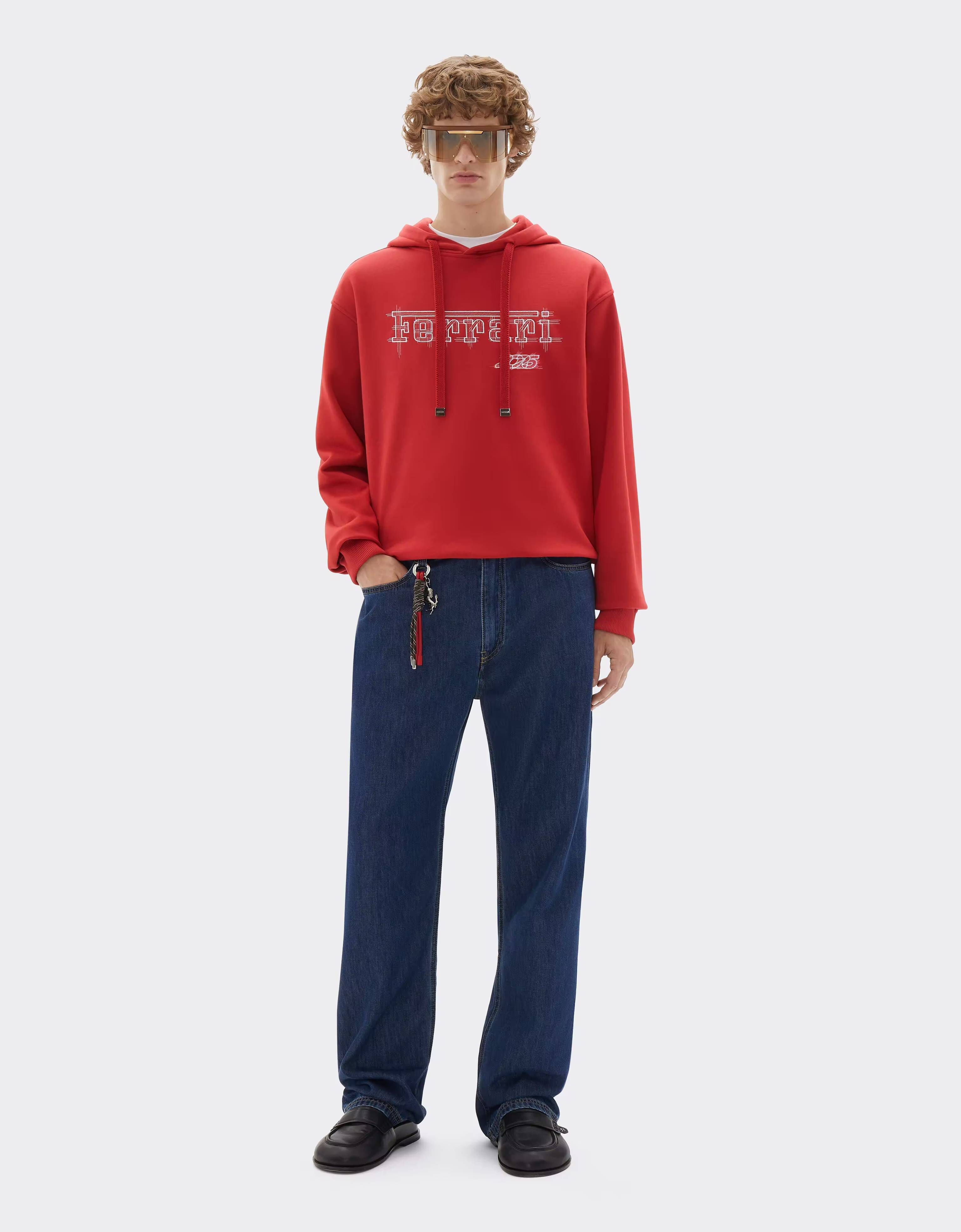 Sweat-shirt Ferrari en coton pour le GP de Monaco 2026 Ferrari Sweat-shirt Ferrari en coton pour le GP de Monaco 2026 Rosso Magma CJMSW0051JCO0057f
