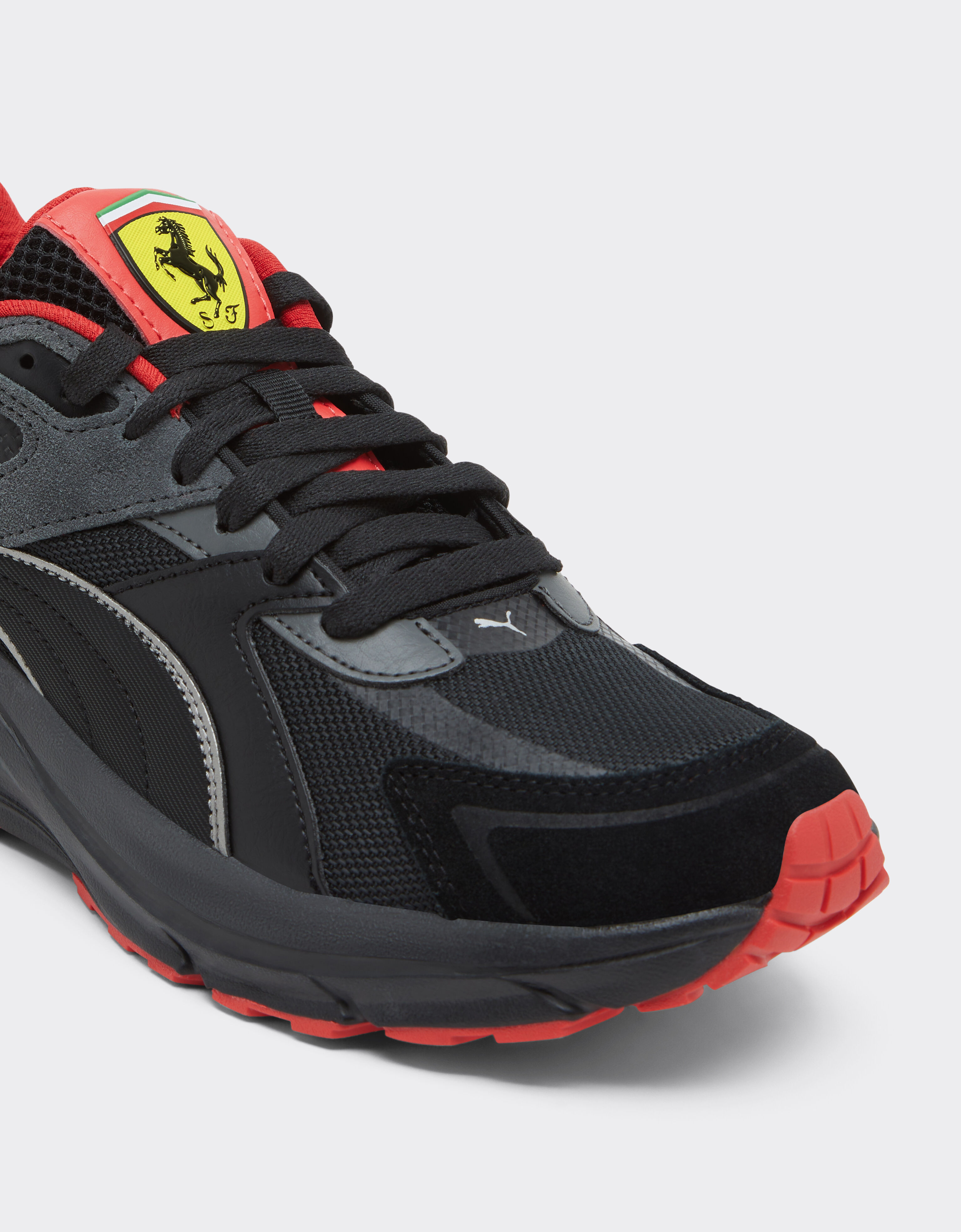 Ferrari Puma 呈现法拉利 Hypnotic LS 运动鞋 黑色 LA06Bf