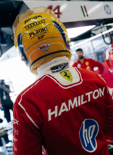 Ferrari Lewis Hamilton Silverstone Special Edition 2026 Helmet, 1:1 scale Multicolore LO0R2658EXT0001f