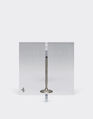 Ferrari Original 2001 F1 valve, World Champion Silver 51373f