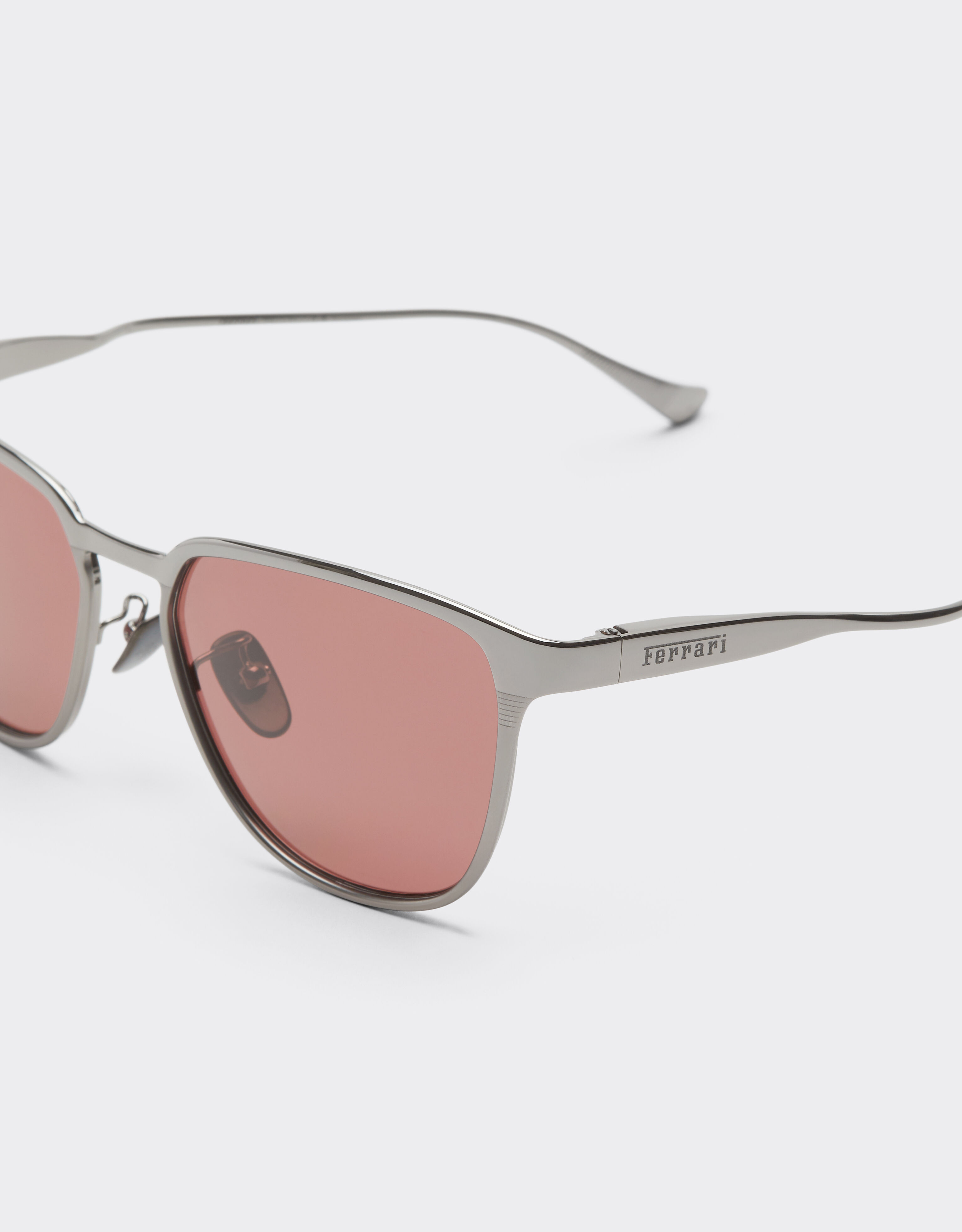 Ferrari Ferrari sunglasses ingunmetal metalwith purple polarized lenses Gunmetal LA0LBf