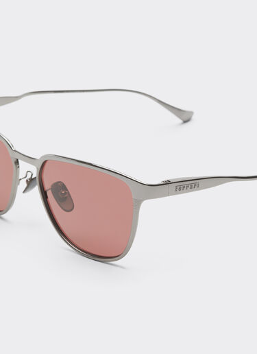 Ferrari Ferrari sunglasses ingunmetal metalwith purple polarized lenses Gunmetal LA0LBf