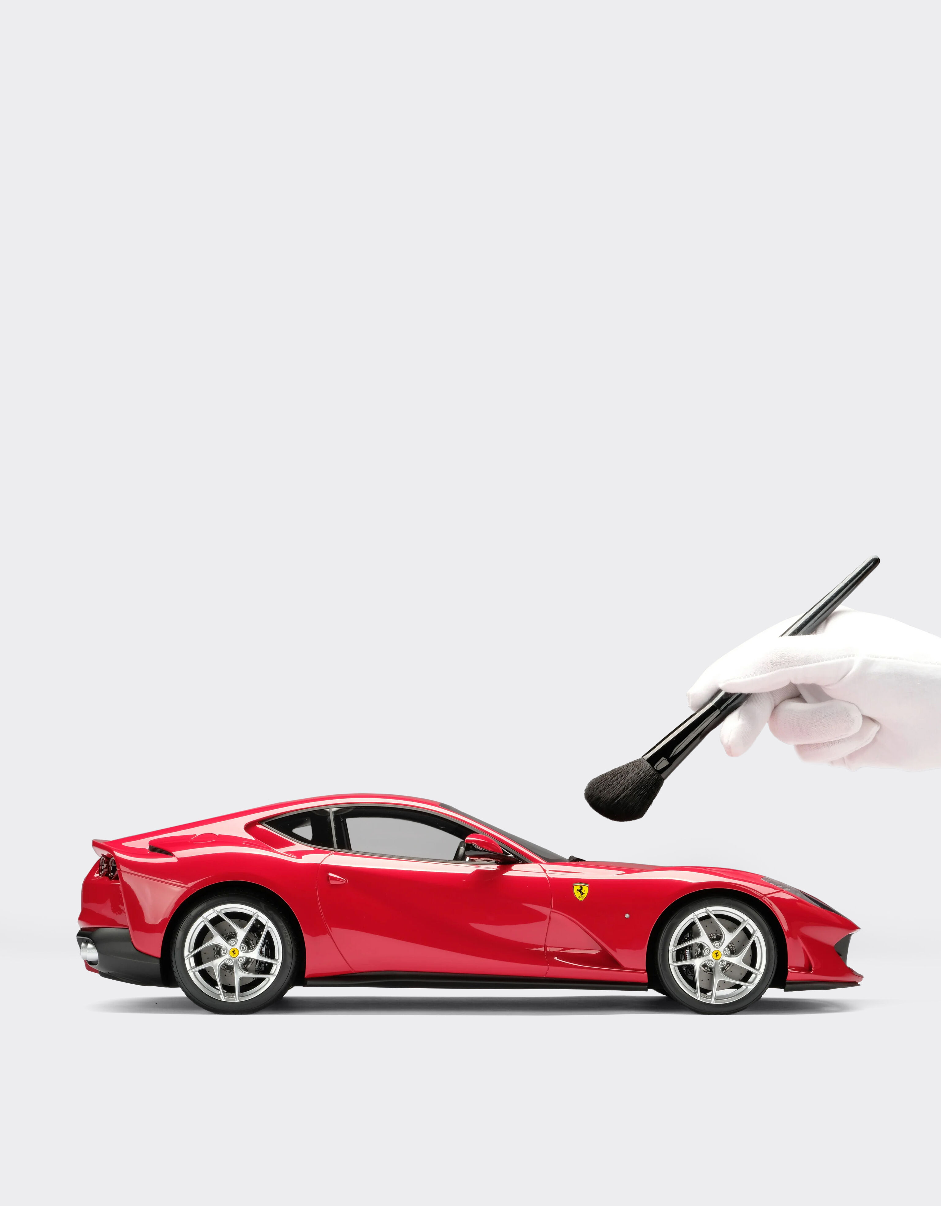 Ferrari 法拉利 812 Superfast 1:12 模型车 红色 F0071f
