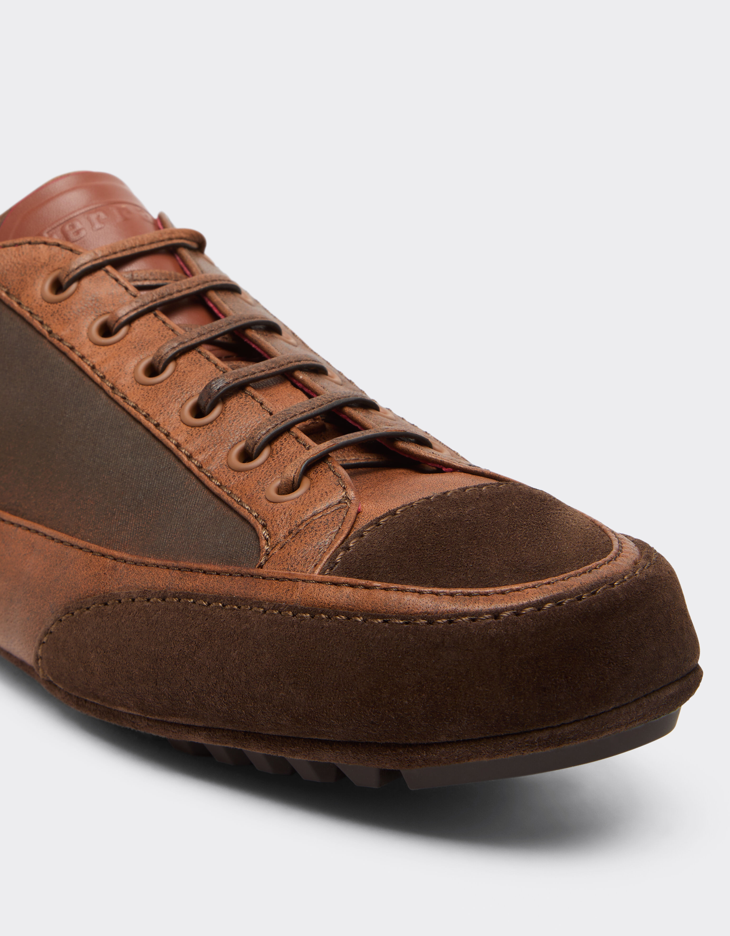 尼龙、绒面革和皮革驾车运动鞋 Ferrari 尼龙、绒面革和皮革驾车运动鞋 Ebony 50768f