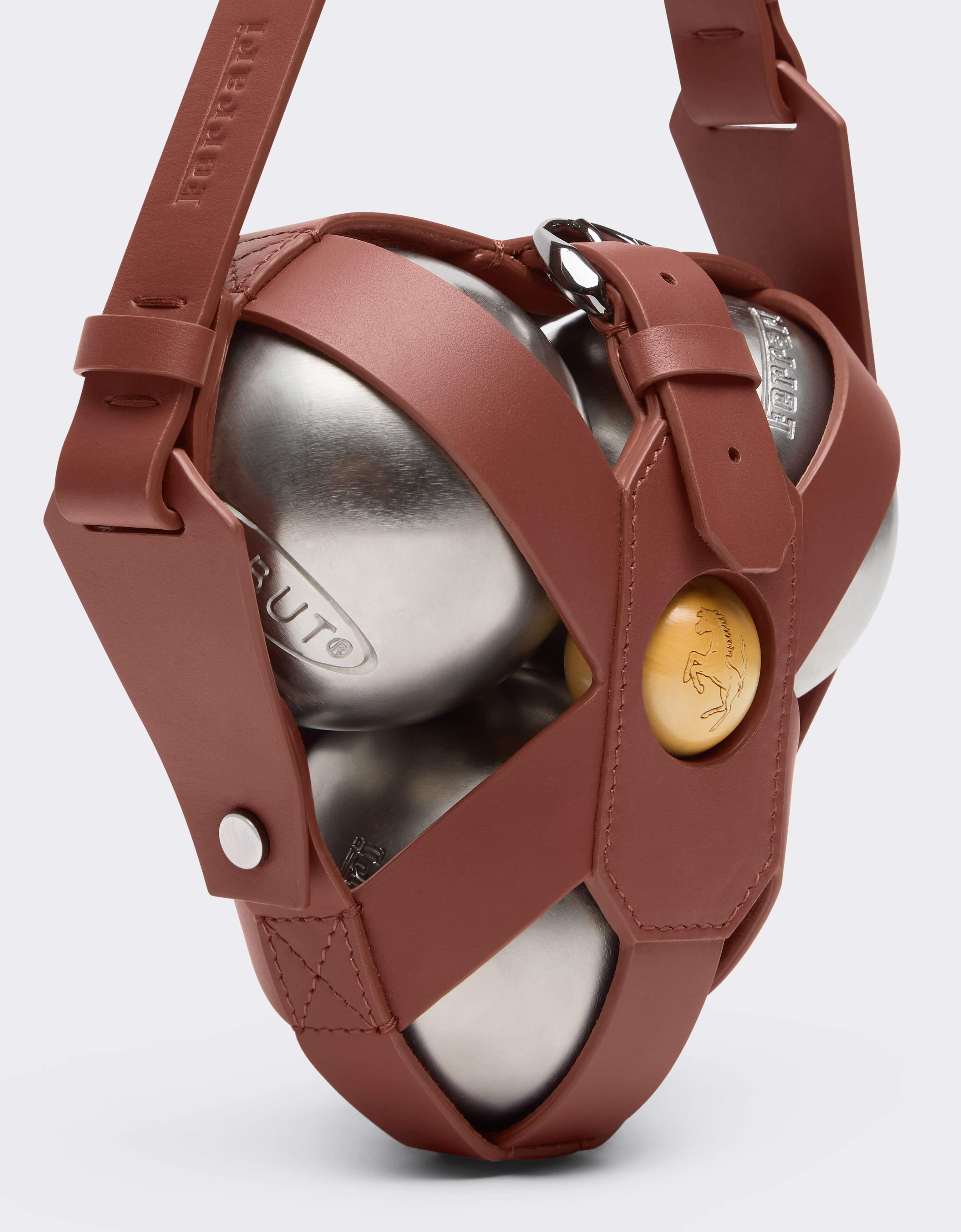 Ferrari 皮革法式滚球套装 Hide 50970f