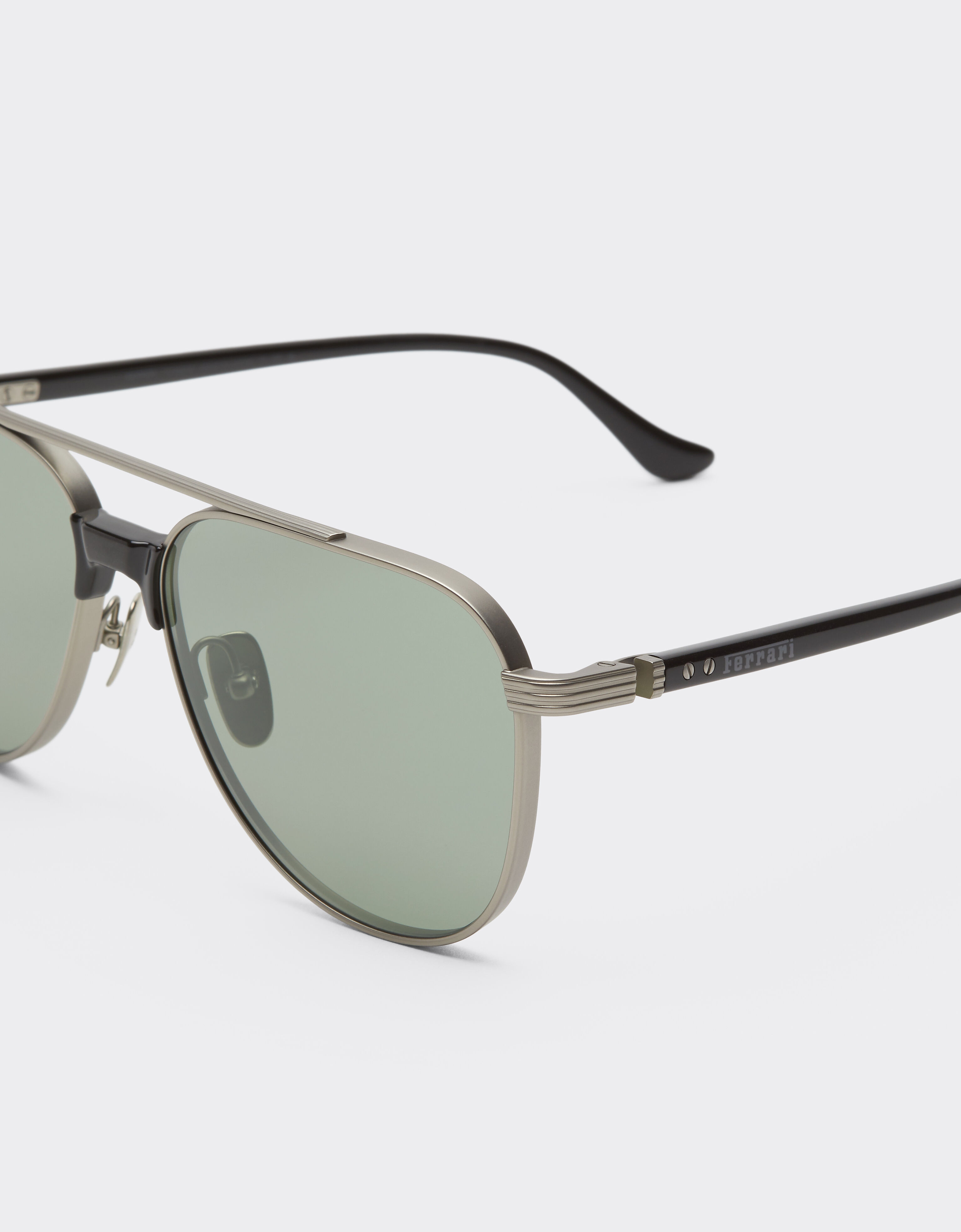 Ferrari Ferrari sunglasses in  matte silver titanium and acetate with dark green lenses Silver LA0KRf