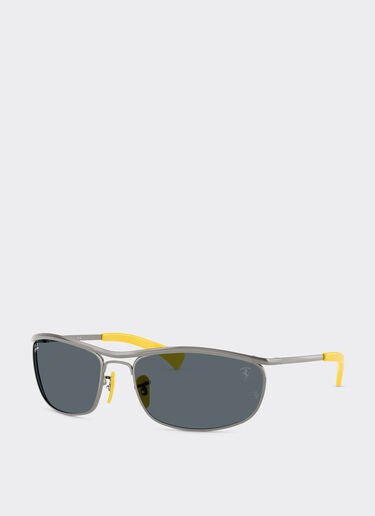 Ferrari Ray-Ban for Scuderia Ferrari RB3819M，枪灰色金属镜框搭配蓝色镜片 Gunmetal LA0JRf