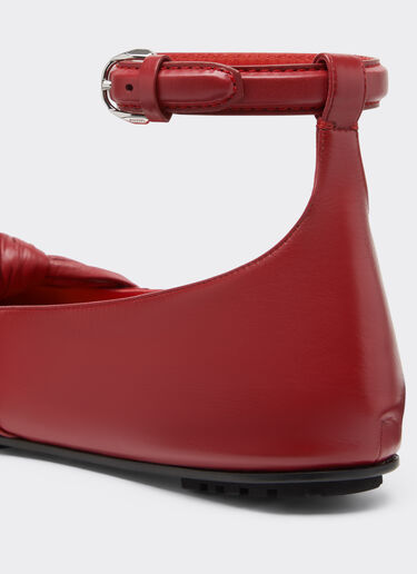 亮泽皮革芭蕾平底鞋 Ferrari 亮泽皮革芭蕾平底鞋 Maison Red 49991f