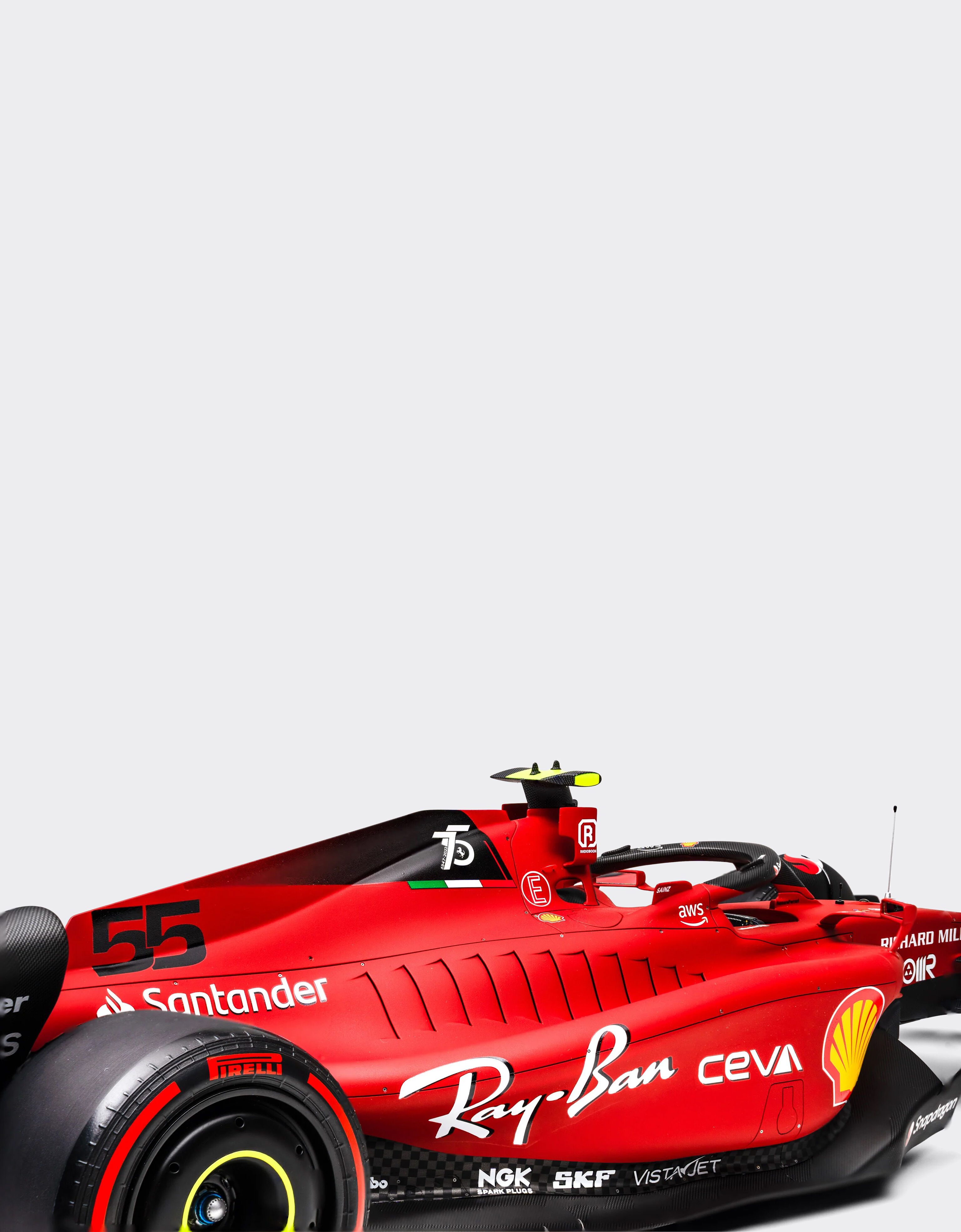 Ferrari 1:8 Carlos Sainz 法拉利 F1-75 模型车 红色 F0666f