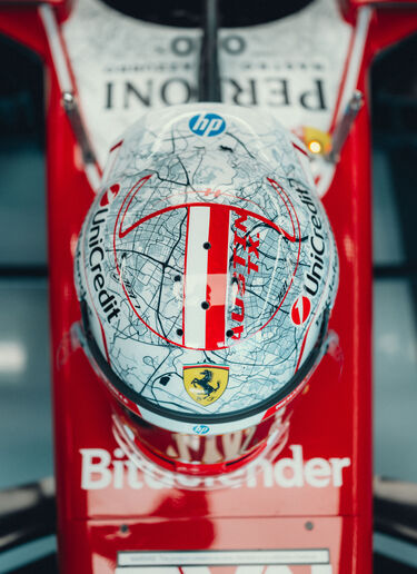 Charles Leclerc 1:1 Special Edition Helmet for the 2026 Austin Grand Prix Ferrari Charles Leclerc 1:1 Special Edition Helmet for the 2026 Austin Grand Prix Multicolor LO0R3059EXT0001f
