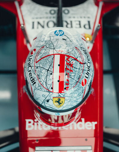 Charles Leclerc 1:1 Special Edition Helmet for the 2026 Austin Grand Prix Ferrari Charles Leclerc 1:1 Special Edition Helmet for the 2026 Austin Grand Prix Multicolor LO0R3059EXT0001f