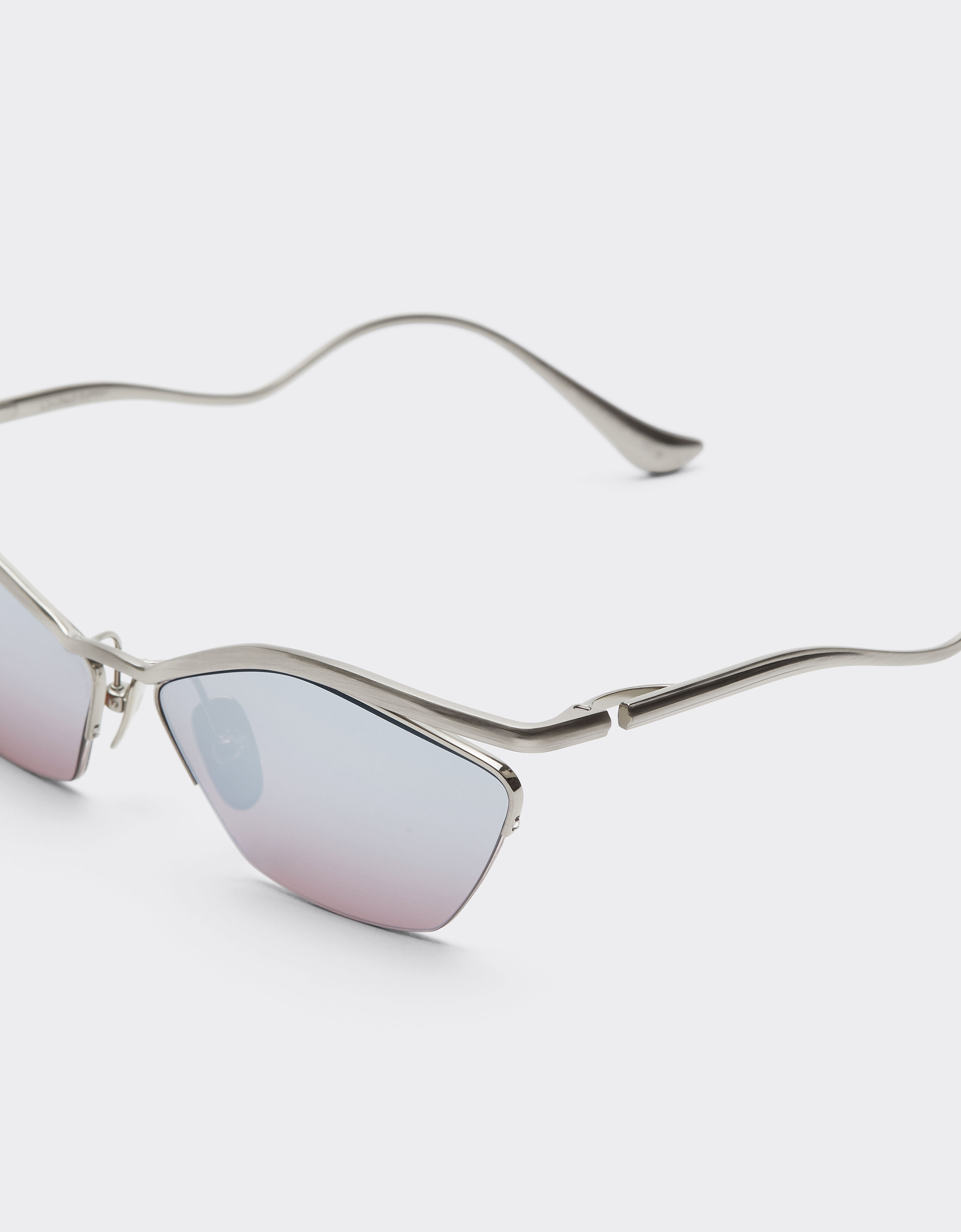Ferrari Ferrari sunglasses in silver-coloredtitanium with dark purple mirrored lenses Silver LA0KUf