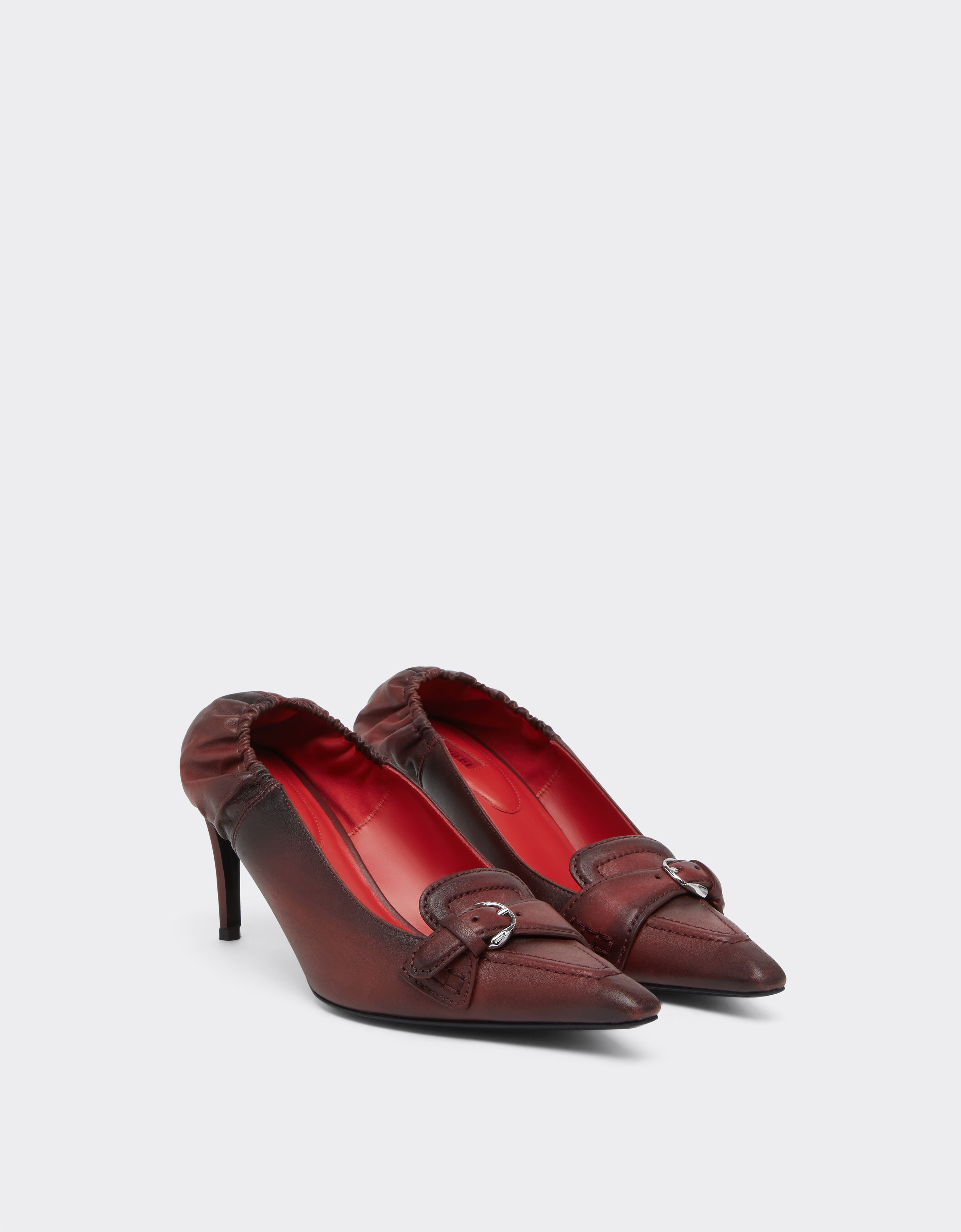 Ferrari 皮革带跟乐福鞋 Maison Red 49884f