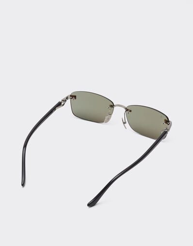 Ferrari Ferrari sunglasses in  brushed silver titanium and acetate with green lenses Silver LA0L7f