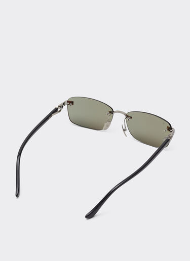 Ferrari Ferrari sunglasses in  brushed silver titanium and acetate with green lenses Silver LA0L7f