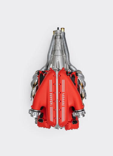 Ferrari 12-cylinder engine and gearbox model in 1:4 scale Ferrari Ferrari 12-cylinder engine and gearbox model in 1:4 scale Silver LA0I1f