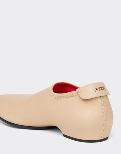 Ferrari Glossy Leather Mules with Square Heel Panna CSWML0006XL00032f