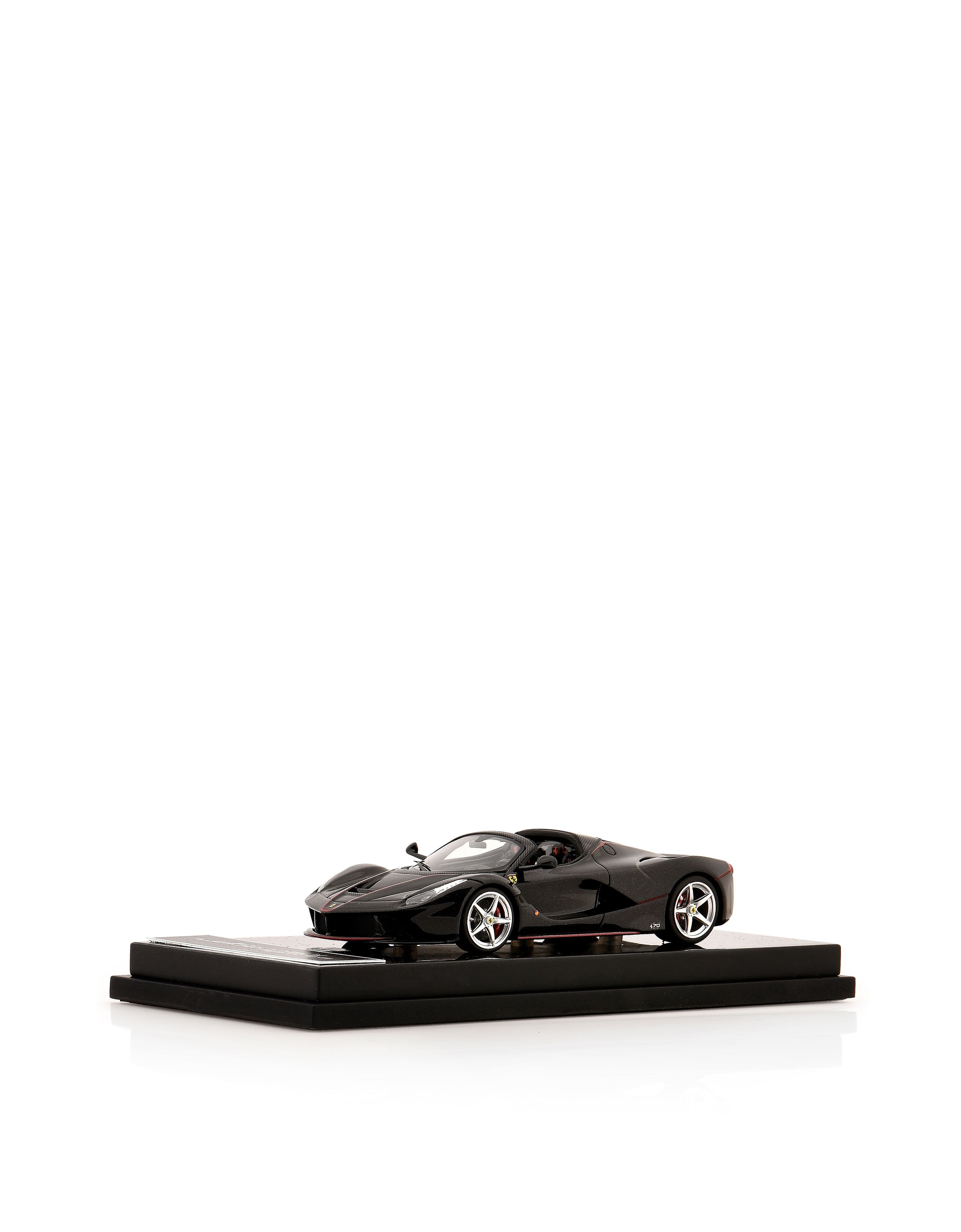 LaFerrari Aperta 1:43 比例车模 Ferrari LaFerrari Aperta 1:43 比例车模 黑色 42812f