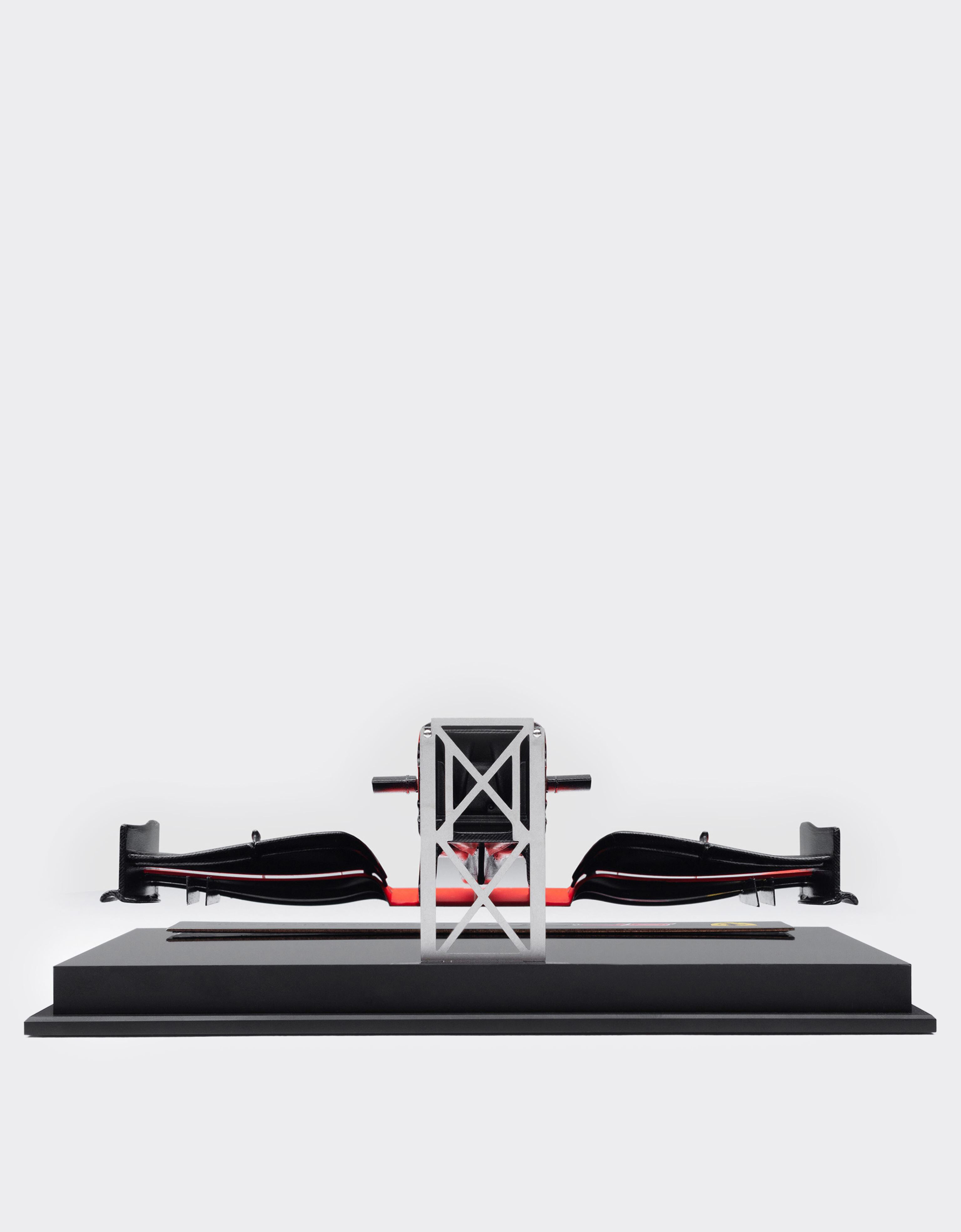 Ferrari Ferrari SF90 Leclerc nose model in 1:12 scale Red L7988f
