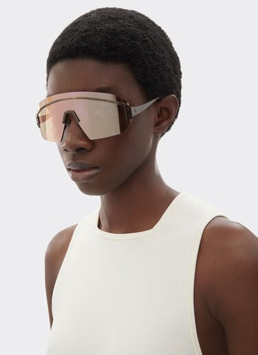 Ferrari Ferrari sunglasses in antique gold metal with rose gold mirrored lenses Gold LA0LKf