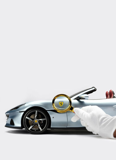 Ferrari 1:8 法拉利 Portofino M 模型车 苏格兰蓝色 F0575f