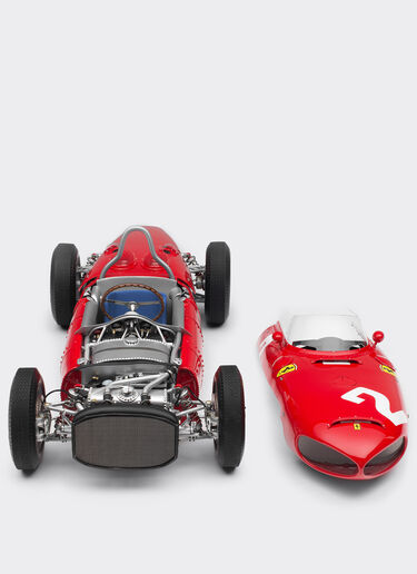 Sharknose Ferrari 156 F1 model in 1:8 scale Ferrari Sharknose Ferrari 156 F1 model in 1:8 scale 多色 L2799f
