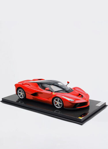 LaFerrari model in 1:8 scale Ferrari LaFerrari model in 1:8 scale Red L2993f