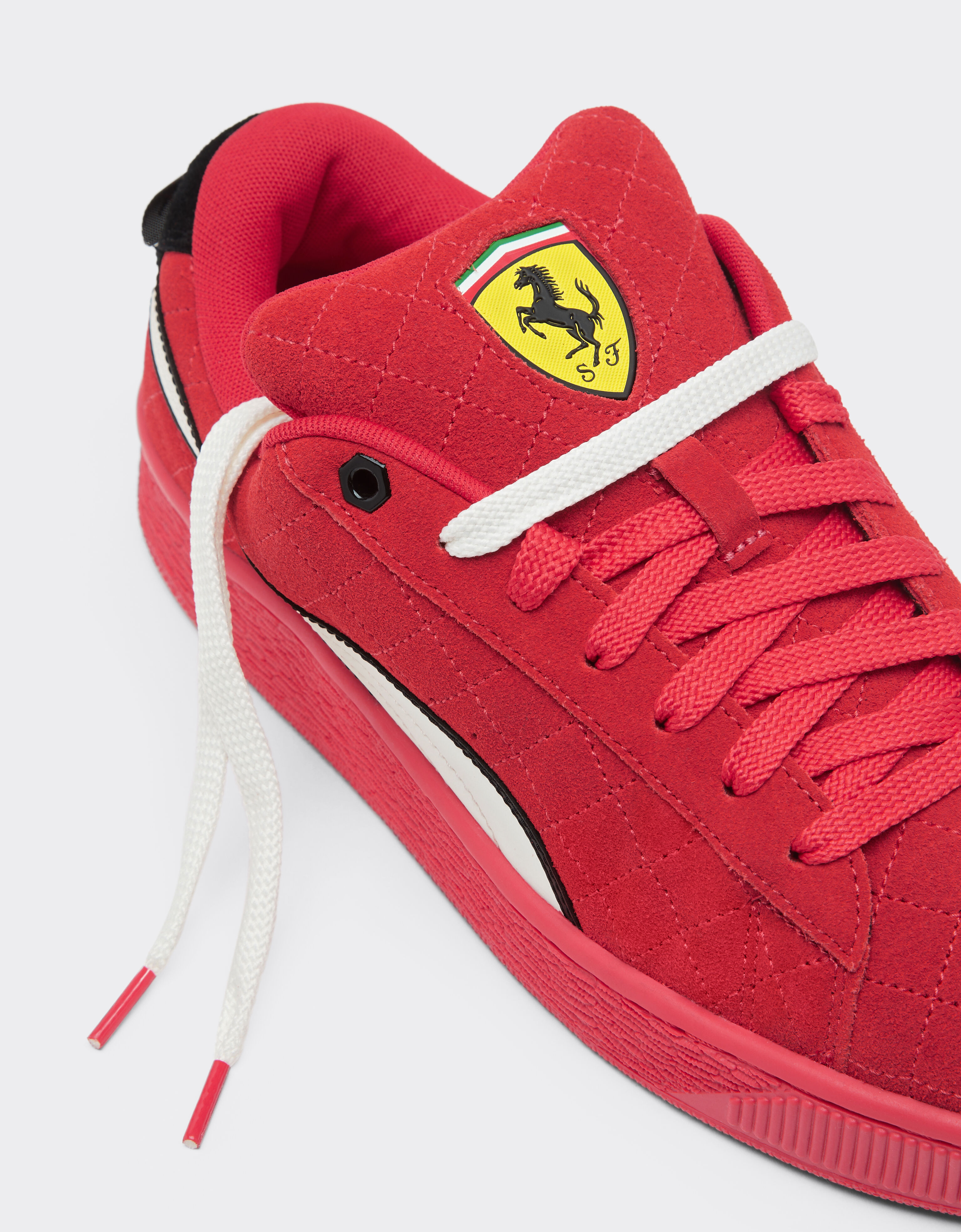 Ferrari Puma 呈现法拉利车队 Suede XL Hero 运动鞋 红色 LA05Vf