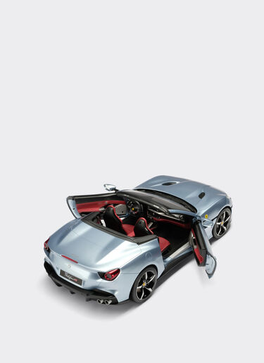 Ferrari 1:8 法拉利 Portofino M 模型车 苏格兰蓝色 F0575f