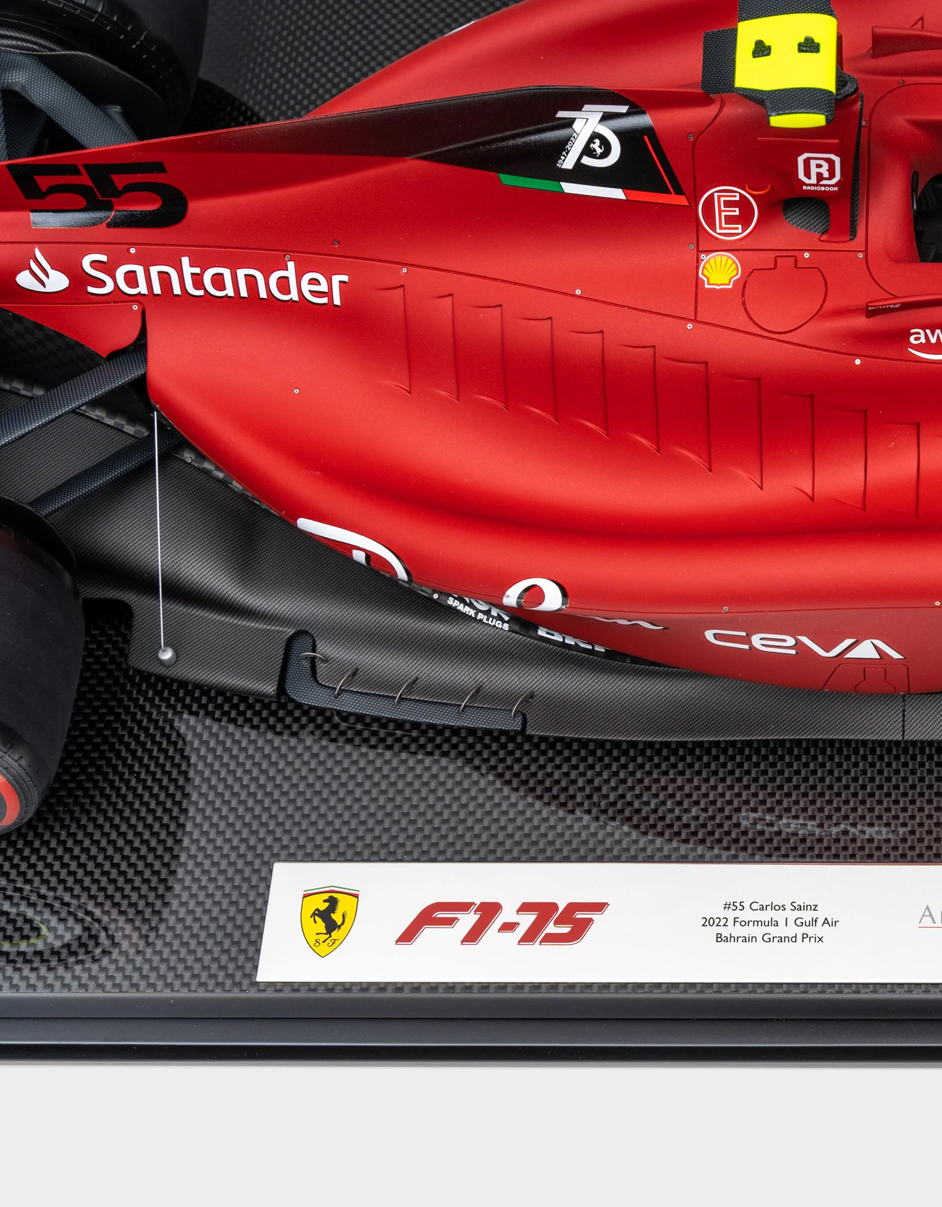 Ferrari 1:8 Carlos Sainz 法拉利 F1-75 模型车 红色 F0666f
