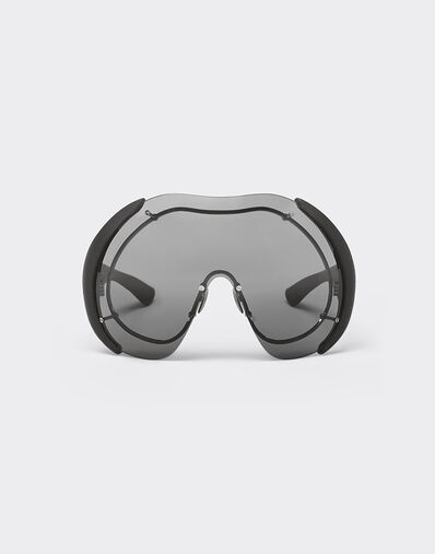 Ferrari 深灰色面罩式金属和黑色皮革太阳镜 Ingrid LA01Mf