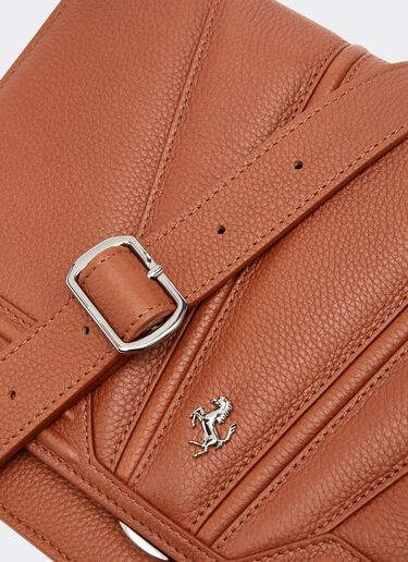 Ferrari GT Bag 皮革手提包 隐藏色 20678f
