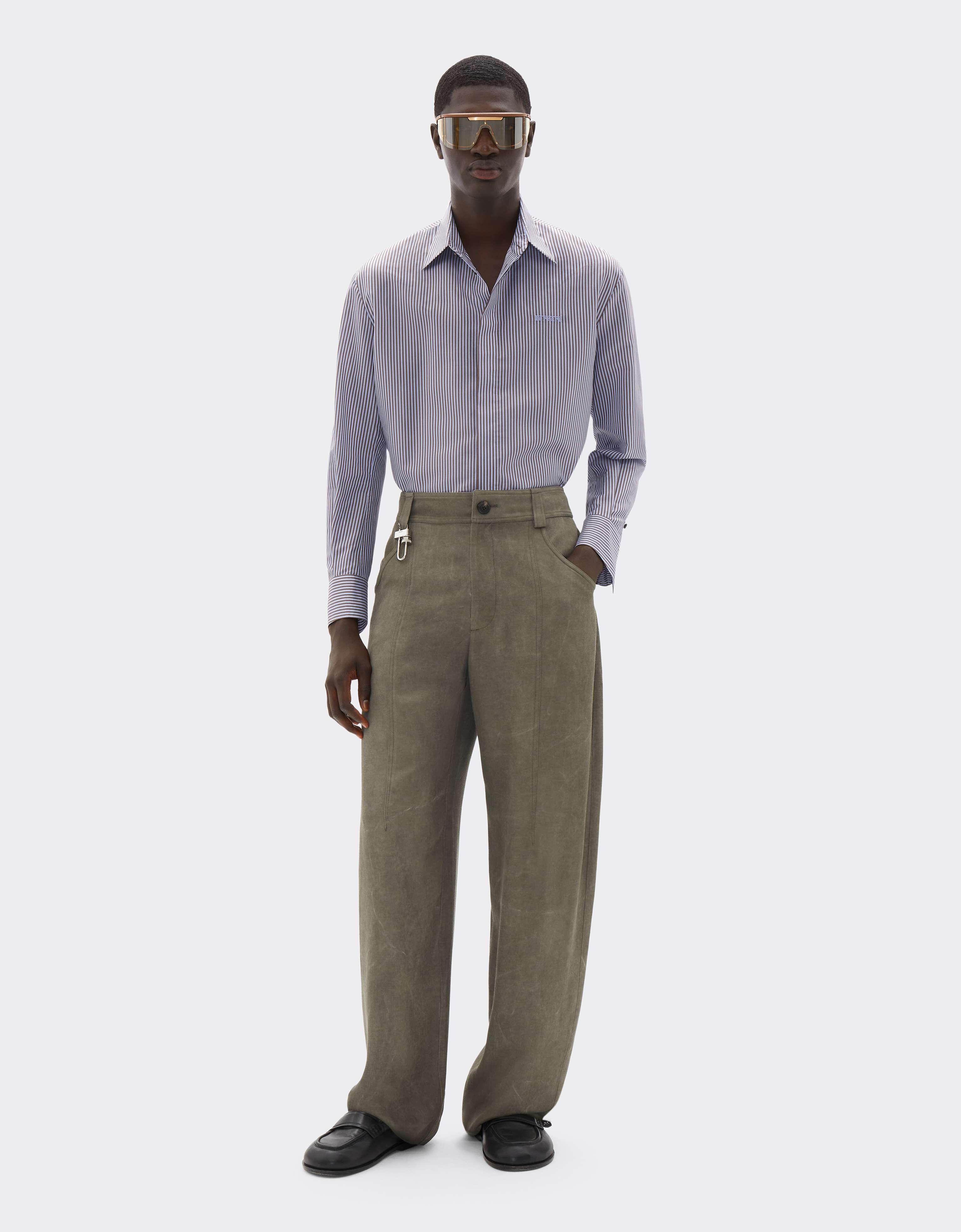 Chemise en barré mélangé soie avec broderie Ferrari Chemise en barré mélangé soie avec broderie Powder Blue CWMSH0021WPL0012f