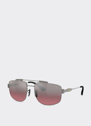 Ferrari Ray-Ban for Scuderia Ferrari RB3789M 为枪灰色金属镜框，搭配偏光银色渐变酒红色镜片 Gunmetal LA0JKf