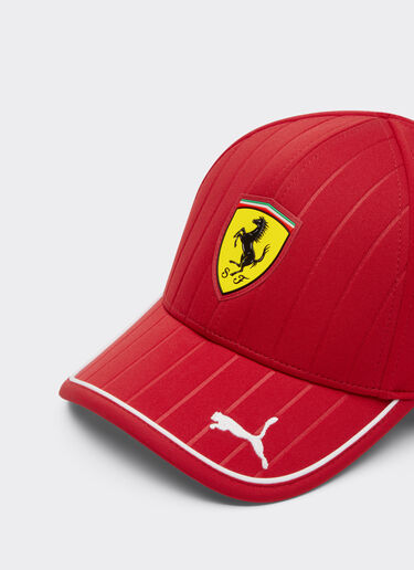 Ferrari Puma 与 Scuderia Ferrari HP 合作款2025车队棒球帽 樱桃色 LA01Uf