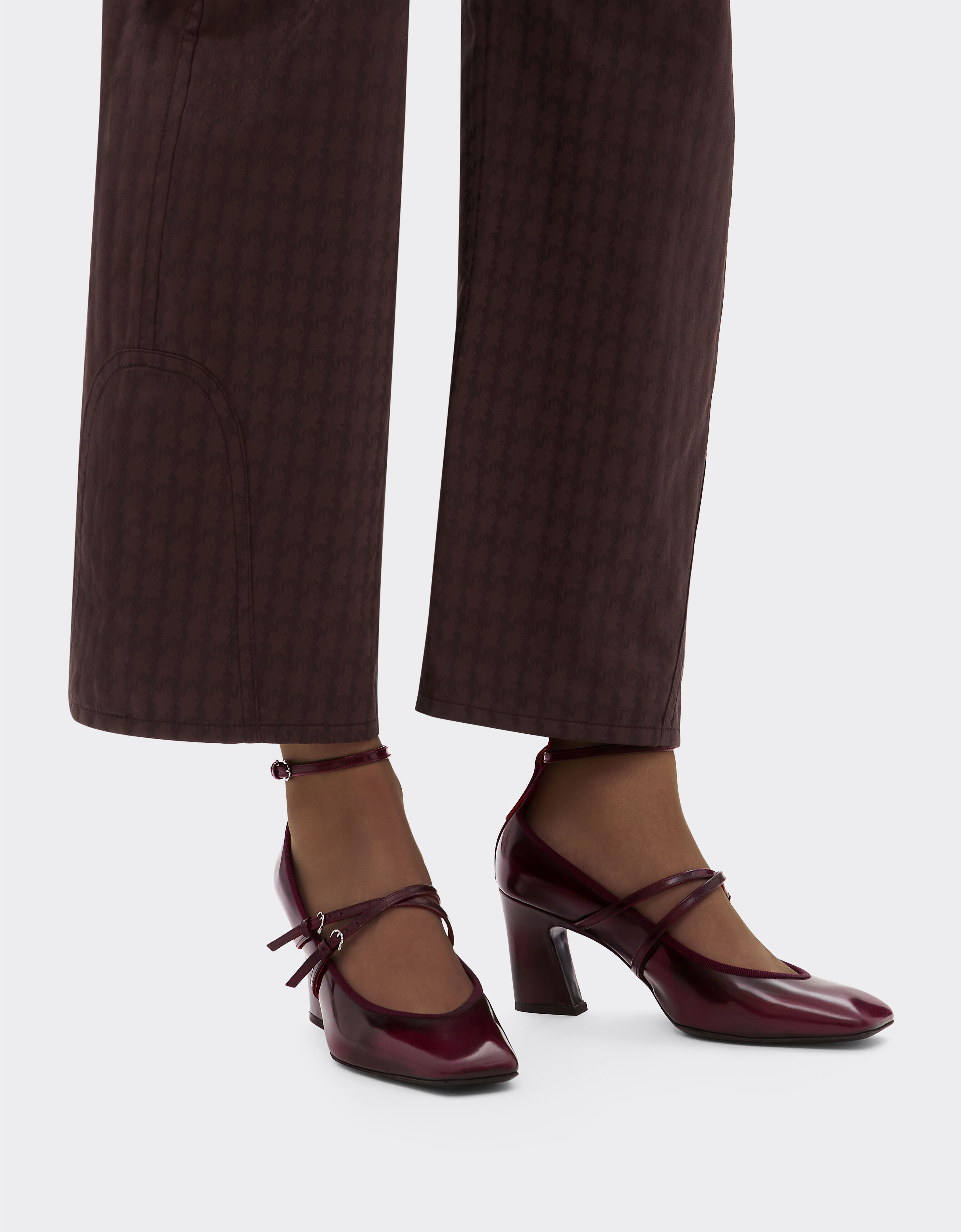 Ferrari Leather Mary Jane pumps Cherry 22732f