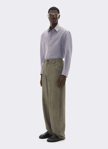 Chemise en barré mélangé soie avec broderie Ferrari Chemise en barré mélangé soie avec broderie Powder Blue CWMSH0021WPL0012f