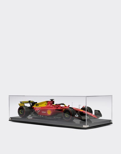 Ferrari 1:8 scale Charles Leclerc Ferrari F1-75 model Rosso Corsa 红色 F0883f