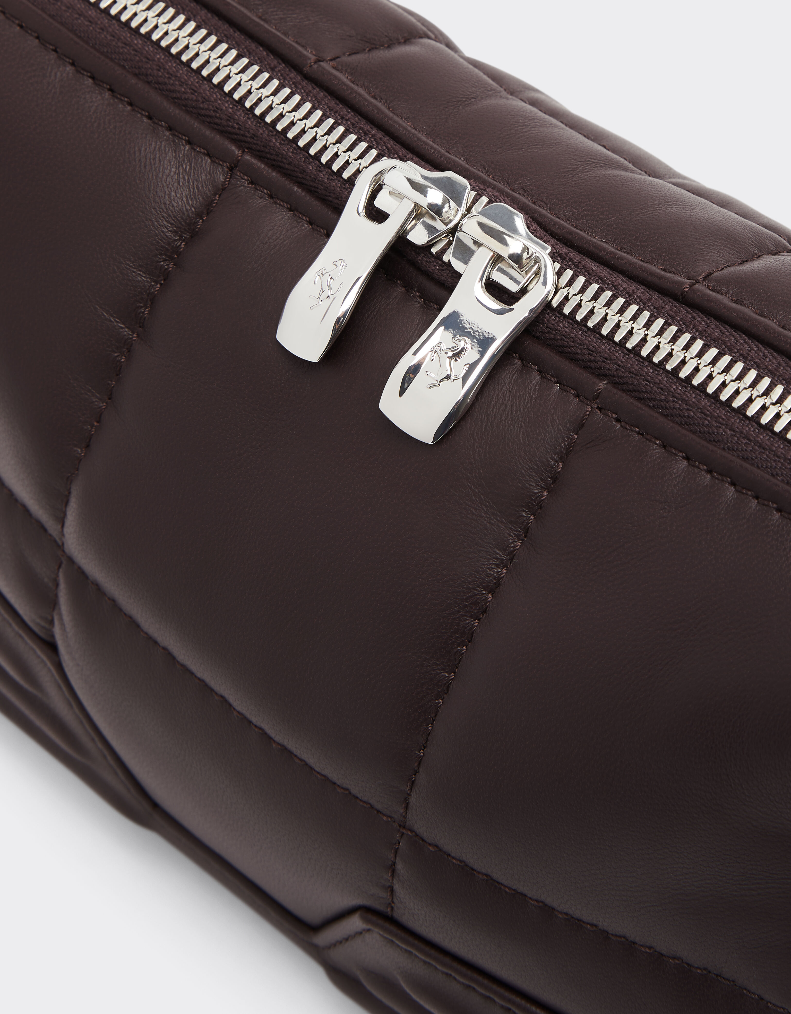 Ferrari 法拉利 GT Soft 绗缝皮革肩背包 Espresso 49770f