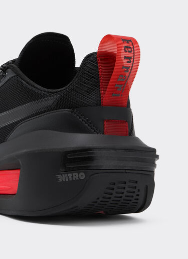 Puma 呈现法拉利车队 Nitro S 运动鞋 Ferrari Puma 呈现法拉利车队 Nitro S 运动鞋 黑色 LA00Yf